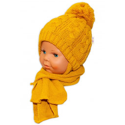 BABY NELLYS Zimná pletená čiapočka s šálom Baby Bear - horčicová s brmbolcami